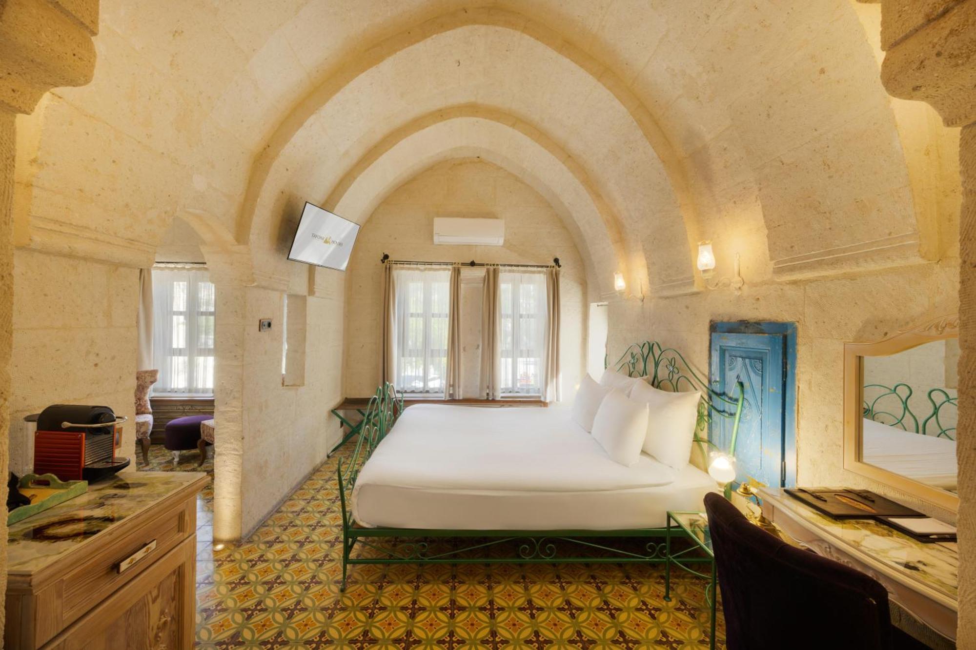 Tafoni Houses Cave Hotel Ortahisar Esterno foto
