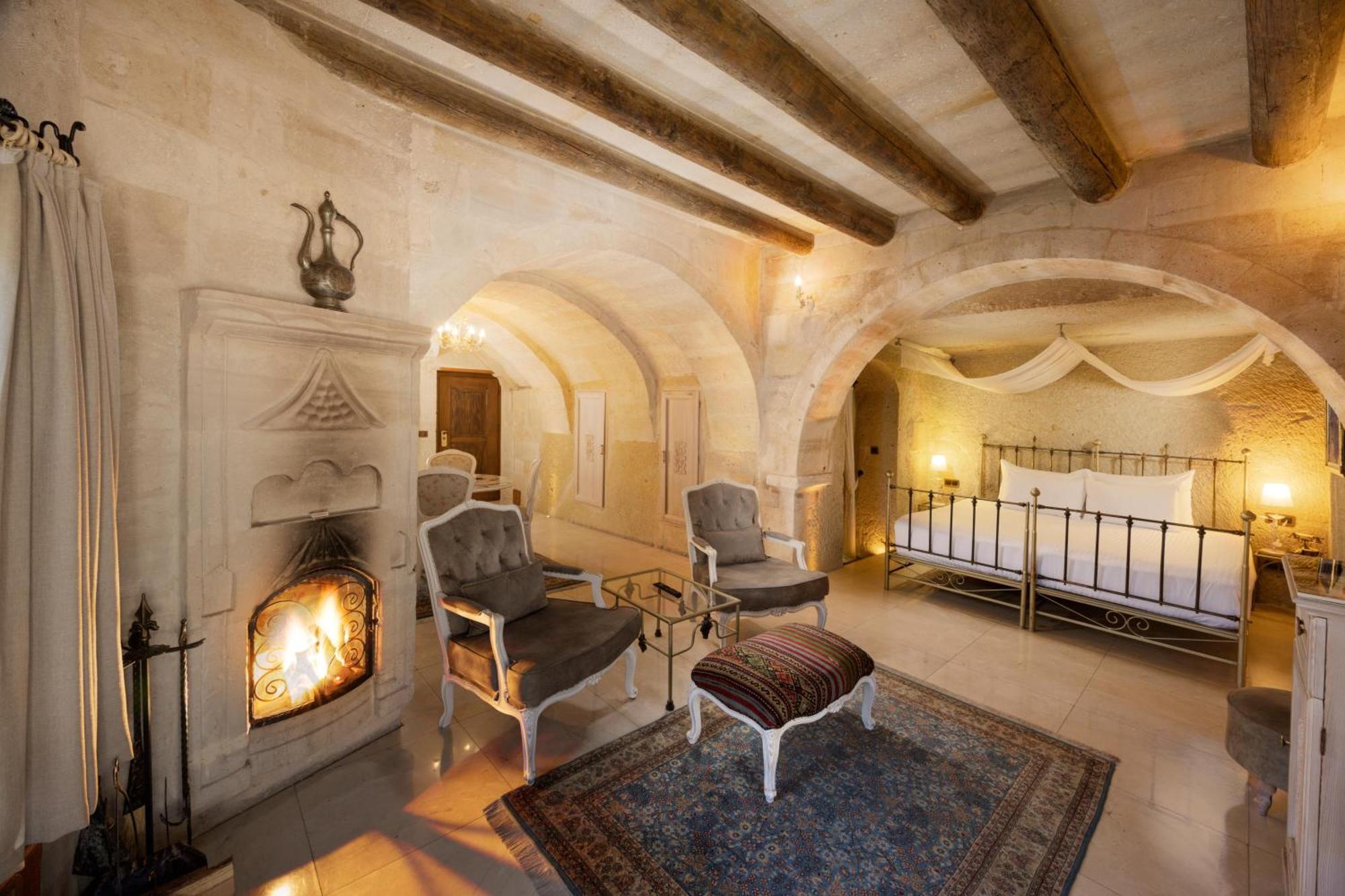 Tafoni Houses Cave Hotel Ortahisar Esterno foto