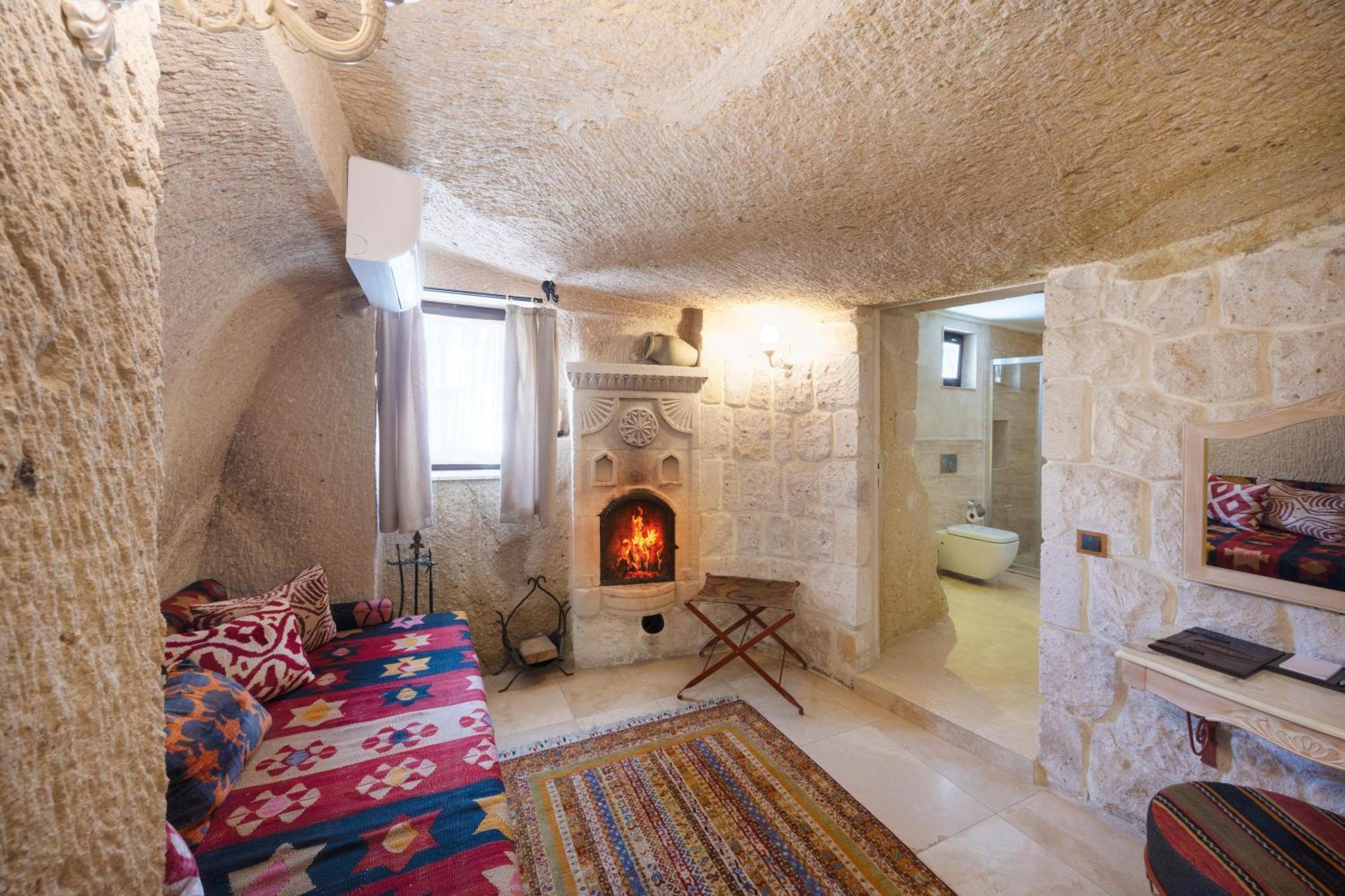Tafoni Houses Cave Hotel Ortahisar Esterno foto