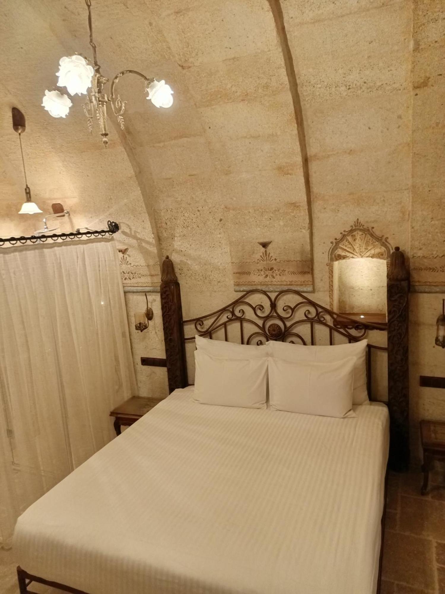 Tafoni Houses Cave Hotel Ortahisar Esterno foto