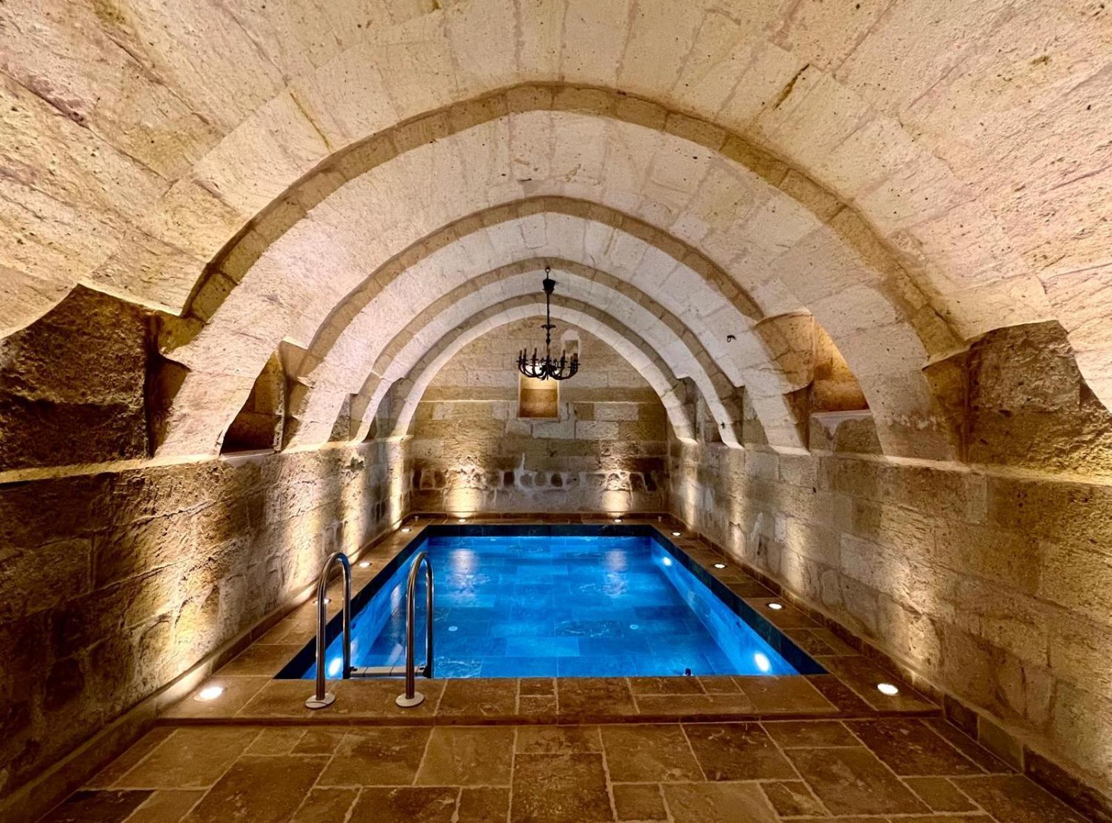 Tafoni Houses Cave Hotel Ortahisar Esterno foto